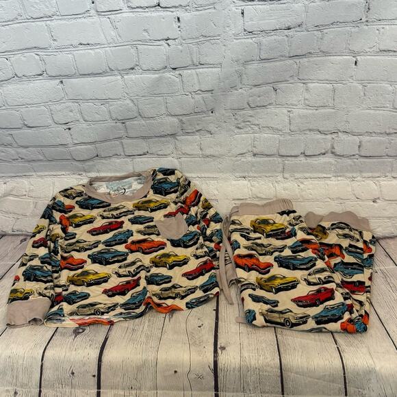 A Tale of Six Vintage Cars Bamboo Jogger Set - Picture 1 of 4